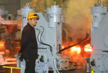 Μικρή επιβράδυνση σημείωσε η μεταποιητική δραστηριότητα τον Ιούλιο