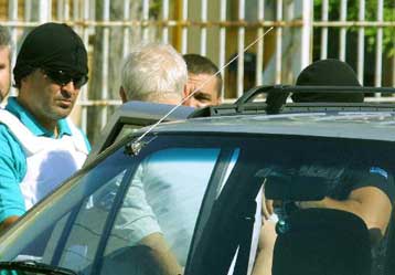Έρευνα για τις συνθήκες κράτησης των κατηγορουμένων για τη 17Ν διέταξε ο εισαγγελέας