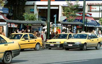 Χωρίς ταξί για δύο ώρες το απόγευμα της Παρασκευής η πρωτεύουσα