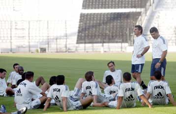 Ο Αναστασιάδης έδιωξε από την προπόνηση τον Ουντέζε