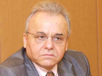 Αυξήσεις ύψους 17% σε τρία χρόνια για τους δημοσίους υπαλλήλους εξετάζει η κυβέρνηση