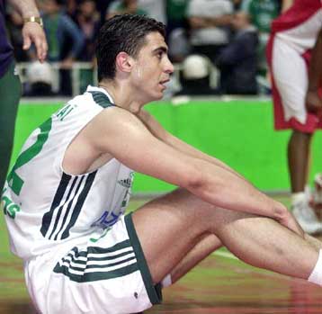 Νέα ατυχία για τον Ιμπραΐμ Κουτλουάι, έσπασε τη μύτη του