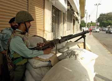 Έξι νεκροί από πυροβολισμούς σε χριστιανικό σχολείο του Πακιστάν
