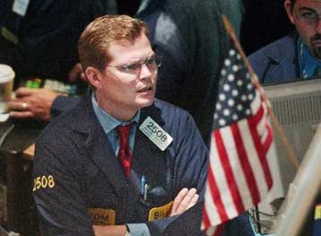 Μειωμένοι Nasdaq και Dow Jones στο κλείσιμο της Δευτέρας