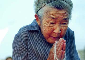 Η Ιαπωνία θυμάται την κόλαση που πριν από 57 χρόνια «σκότωσε» τη Χιροσίμα