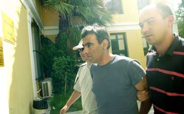 Την αναστολή εκτέλεσης της ποινής μέχρι τη διεξαγωγή της δίκης του ζητά ο Λεσπέρογλου