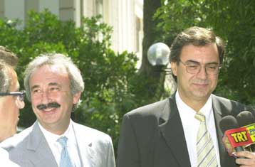 Αυξημένα τα έσοδα του τακτικού προϋπολογισμού το επτάμηνο Ιανουαρίου-Ιουλίου 2002