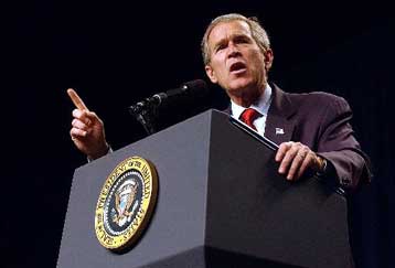 Ικανοποιημένος ο Μπους για την υπόθεση της 17Ν – Συγχαρητήρια επιστολή στον Σημίτη