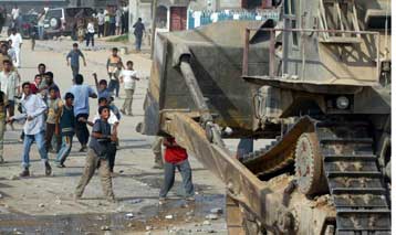 Στη σκιά νέων επεισοδίων, συνεχίζονται οι συνομιλίες Παλαιστινίων και Αμερικανών