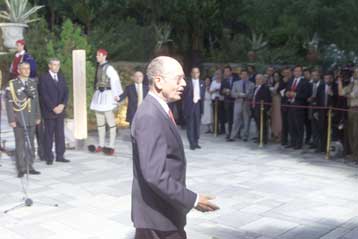 Ένα οπλοπολυβόλο βρέθηκε κοντά στο σπίτι του Κ.Στεφανόπουλου