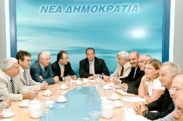 Επέστρεψε από τις διακοπές του ο Κ.Καραμανλής και ξεκινά συσκέψεις