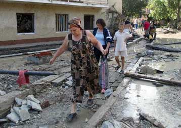 Στην αποστολή ανθρωπιστικής βοήθειας στη Ρωσία λόγω της θεομηνίας προχωρά η Ελλάδα