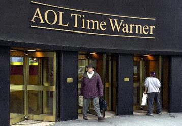 Στο χορό των λογιστικών παρατυπιών μπαίνει τώρα και η AOL Time Warner