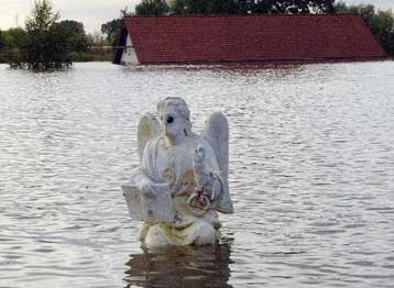 Ανεβαίνει επικίνδυνα η στάθμη των υδάτων στην ιστορική πόλη της Δρέσδης