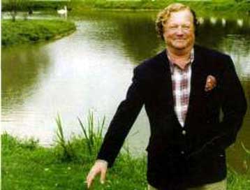 Πέθανε ο Σουηδός μεγιστάνας των μέσων ενημέρωσης και ιδρυτής της εφημερίδας Metro