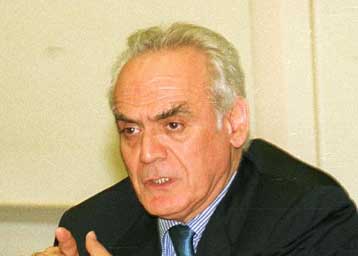 Παρουσιάστηκε από το υπουργείο Ανάπτυξης το νομοσχέδιο για τα καύσιμα