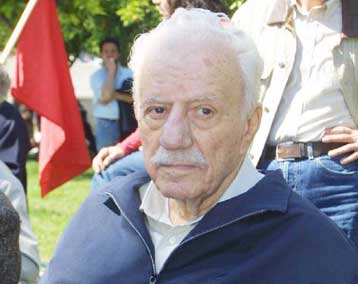 Από πνευμονική λοίμωξη πάσχει ο Χαρίλαος Φλωράκης