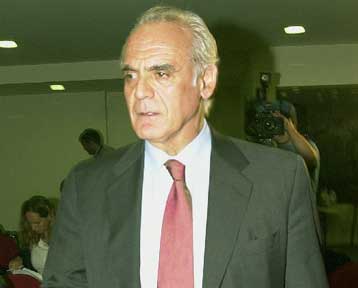 Σοβαρές καταγγελίες στη Βουλή για ύπαρξη κυκλώματος παράνομης διακίνησης καυσίμων