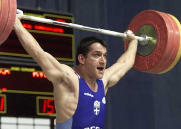 Επιτυχημένη επέμβαση για τον Πύρρο Δήμα, για να είναι έτοιμος στο Παγκόσμιο