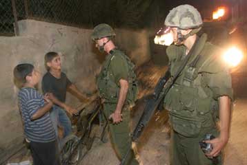 Δύο Παλαιστίνιοι νεκροί σε συγκρούσεις με Ισραηλινούς στρατιώτες στη Λωρίδα της Γάζας