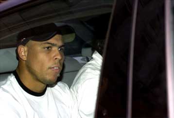 Συγκρατημένα αισιόδοξος δηλώνει ο Ρονάλντο για τη μεταγραφή του στη Ρεάλ Μαδρίτης