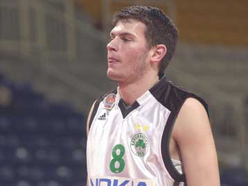 Στα πράσινα ντύνεται και πάλι ο Φώτσης – Κοντά σε συμφωνία και με τον Τσαρτσαρή