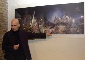 Έκθεση στο Μετρό στο Σύνταγμα ξυπνά τη φρίκη της 11ης Σεπτεμβρίου