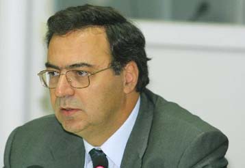 Οι ανατιμήσεις δεν αντιμετωπίζονται με διατιμήσεις και ελέγχους δηλώνει ο Χριστοδουλάκης