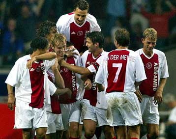 Ακάθεκτος συνεχίζει ο Αγιαξ στο πρωτάθλημα Ολλανδίας