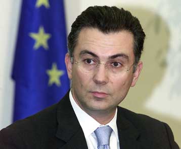 Επίθεση στην κυβέρνηση από το Θ.Ρουσόπουλο με αφορμή έρευνα της Κάπα Research