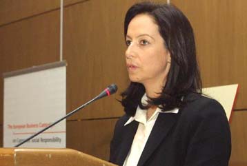 Η φιλοσοφία της αγροτικής ανάπτυξης δεν είναι οι επιδοτήσεις, εκτιμά η Διαμαντοπούλου