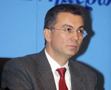 Επανέρχεται με νέες δηλώσεις ο Θ.Ρουσόπουλος στο θέμα της δημοσκόπησης