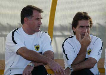 Τσάρτας, Νικολαΐδης και Μπορμπόκης θα είναι τελικά οι αρχηγοί της ΑΕΚ