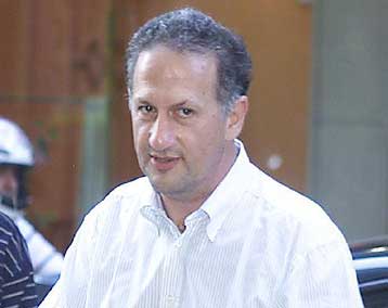 Διαγράφονται χρέη πολιτών από πρόστιμα και προσαυξήσεις επί των τελών προς τους δήμους