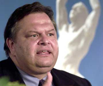 Κατατέθηκε την Τρίτη στη Βουλή το αθλητικό νομοσχέδιο