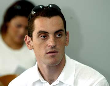 Πλαστογράφησαν την υπογραφή μου, καταγγέλλει ο Φερούζεμ