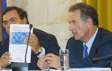 Ορατή η ψηφιακή σύγκλιση για την Ελλάδα, εκτιμά ο Ν.Χριστοδουλάκης