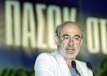 Γ.Λιάνης και Μ.Στρατάκης τα νέα πρόσωπα της κυβέρνησης στις θέσεις Κουράκη και Βούγια