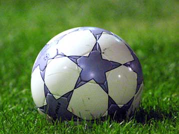 «Σκληροί» οι αντίπαλοι του Ολυμπιακού και της ΑΕΚ στο Champions League