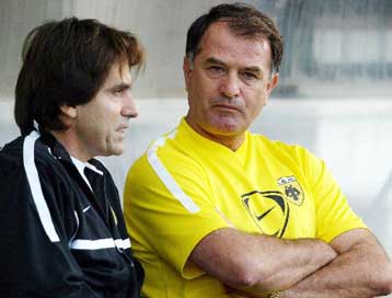 Ικανοποιημένος ο Λεμονής, με παράπονα ο Μπάγεβιτς