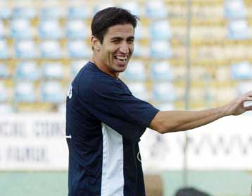 Διετές συμβόλαιο με το Ανόβερο υπέγραψε ο Κώστας Κωνσταντινίδης