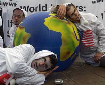 Πρόσκληση σε διαδικτυακό κουίζ στον μεγάλο απόντα της Διάσκεψης για τη Γη, Τζ.Μπους