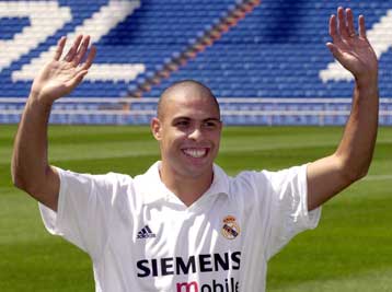 Ελαφρύς τραυματισμός του Ρονάλντο με την άφιξή του στη Ρεάλ Μαδρίτης