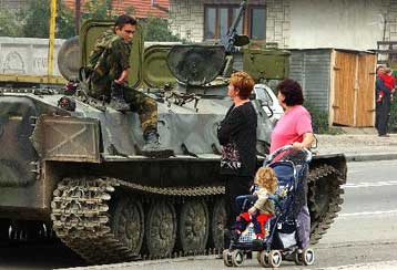 Δύο Αλβανοί νεκροί και άλλος ένας τραυματίας στην ΠΓΔΜ από νέα επίθεση ενόπλων