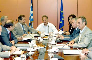 Συνάντηση του υπουργού Εσωτερικών με τους πέντε υποψήφιους δημάρχους Αθηναίων