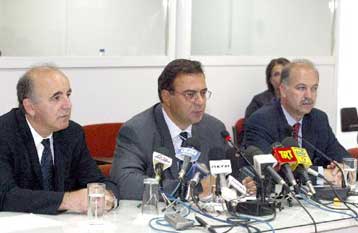 Περιορίζουν το πλεόνασμα του προϋπολογισμού οι φοροελαφρύνσεις