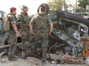 Δεκάδες νεκροί και τραυματίες από ισχυρότατη έκρηξη στο κέντρο της Καμπούλ