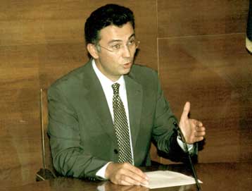 Επιφυλακτική η αντιπολίτευση για την παράδοση του Δ.Κουφοντίνα