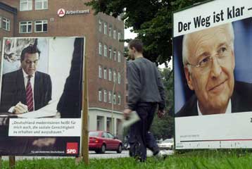 Ισοψηφούν Σρέντερ και Στόιμπερ, σύμφωνα με την τελευταία δημοσκόπηση στη Γερμανία