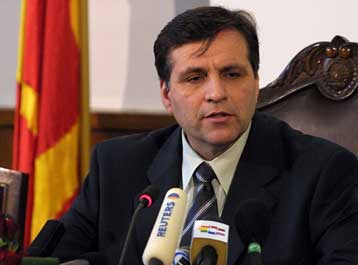 Νέα διαπραγματευτική ομάδα για την ονομασία της ΠΓΔΜ ανακοίνωσε ο Τραϊκόφσκι